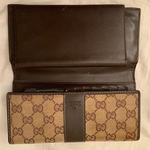 Gucci wallet